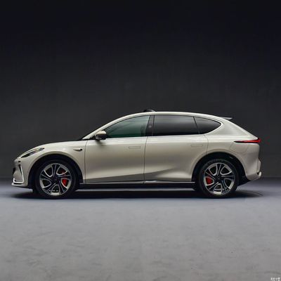 acheter Découvrez la puissance et l'efficacité de notre voiture électrique atteignant 320 km/h avec des fonctionnalités avancées d'aide à la conduite. fabrication en ligne